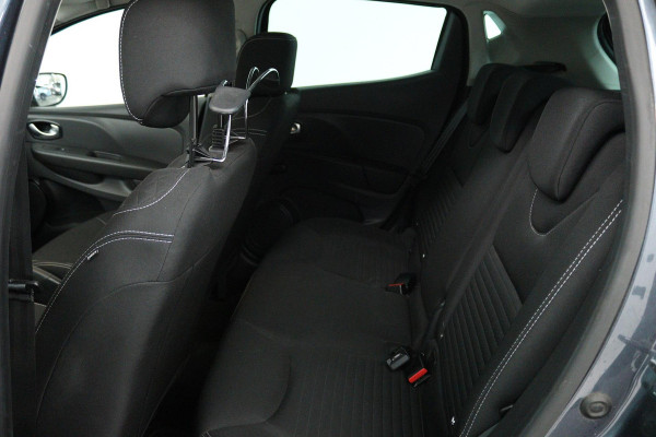 Renault Clio 0.9 TCe Limited (PARKEERSENSOREN, CRUISE CONTROL, NAVIGATIE, BLUETOOTH, AIRCO)