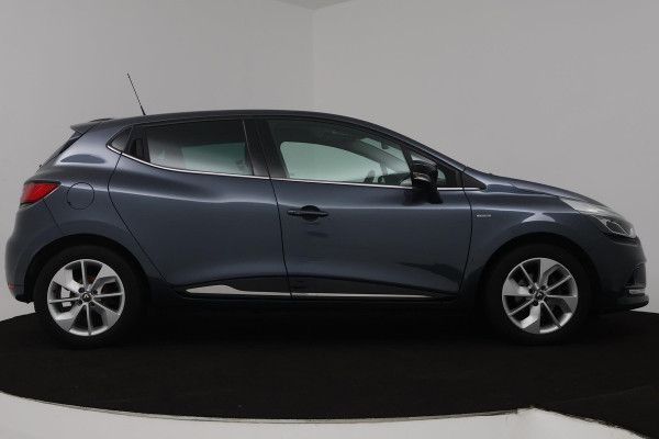 Renault Clio 0.9 TCe Limited (PARKEERSENSOREN, CRUISE CONTROL, NAVIGATIE, BLUETOOTH, AIRCO)