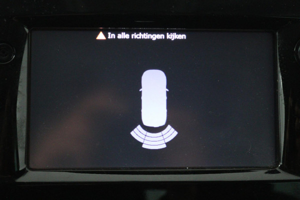 Renault Clio 0.9 TCe Limited (PARKEERSENSOREN, CRUISE CONTROL, NAVIGATIE, BLUETOOTH, AIRCO)