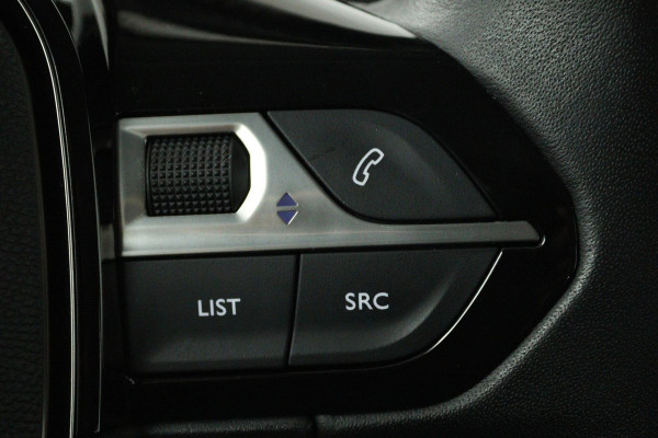 Peugeot 208 1.2 PureTech Blue Lease Active (PARKEERSENSOREN, NAVIGATIE, BLUETOOTH, NL-AUTO, CRUISE CONTROL)