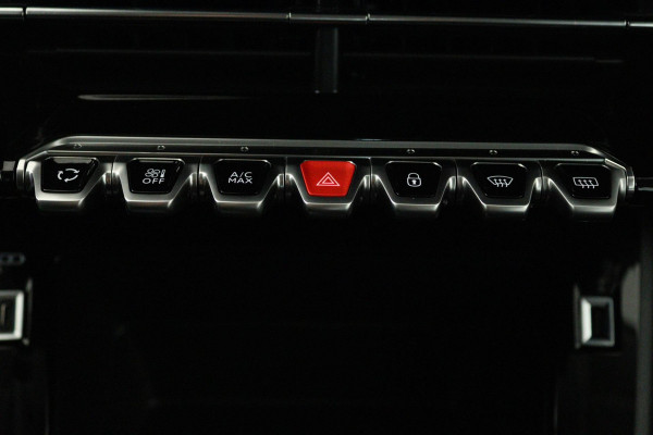 Peugeot 208 1.2 PureTech Blue Lease Active (PARKEERSENSOREN, NAVIGATIE, BLUETOOTH, NL-AUTO, CRUISE CONTROL)