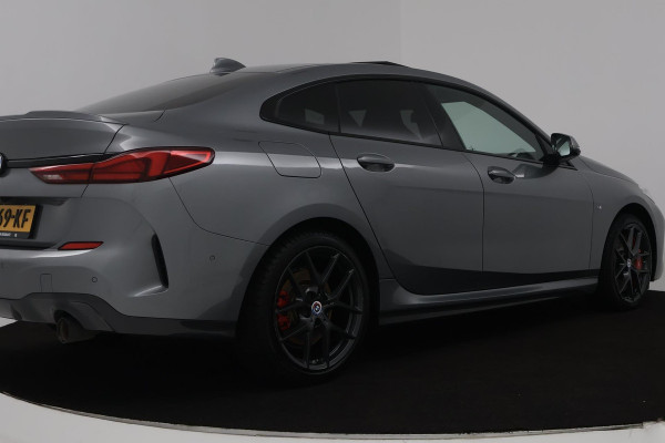 BMW 2 Serie Gran Coupé 220i M-Sport (PANORAMADAK, STOELVERWARMING, ACHTERUITRIJCAMERA, NAVIGATIE, PARKEERSENSOREN)