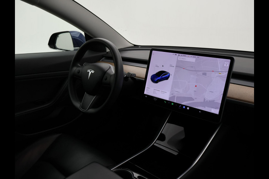 Tesla Model 3 60 kWh RWD *BTW* + LEDER | AUTOPILOT | PANORAMA | 3 CAMERA'S | PRIVACY GLASS