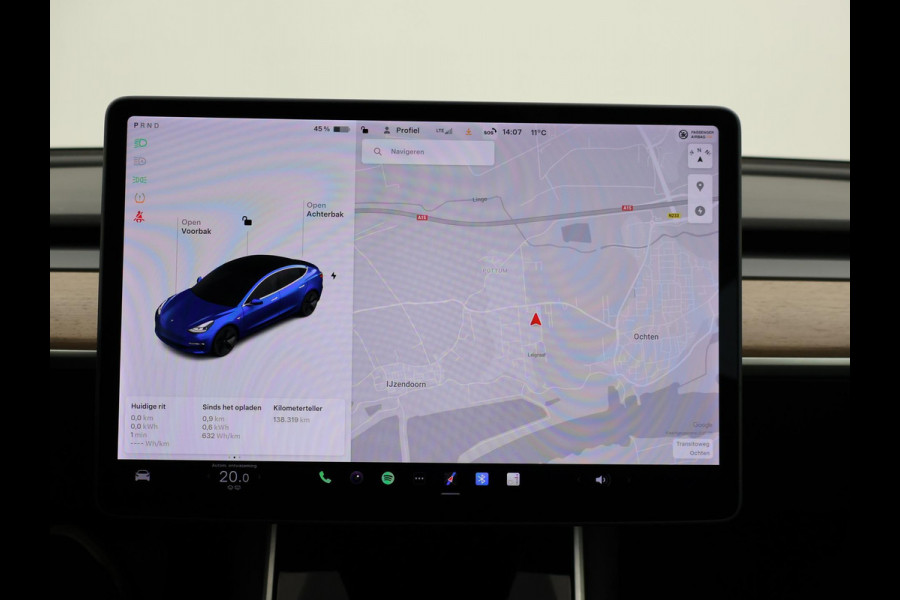 Tesla Model 3 60 kWh RWD *BTW* + LEDER | AUTOPILOT | PANORAMA | 3 CAMERA'S | PRIVACY GLASS