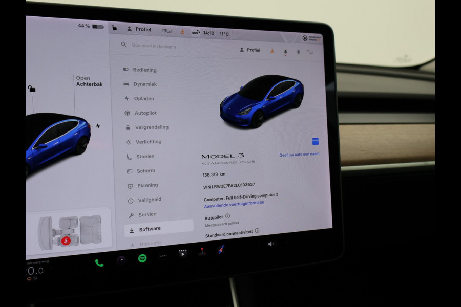 Tesla Model 3 60 kWh RWD *BTW* + LEDER | AUTOPILOT | PANORAMA | 3 CAMERA'S | PRIVACY GLASS