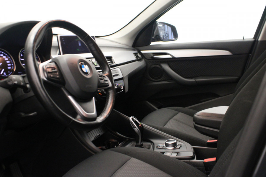 BMW X1 sDrive18i Executive |Navi|