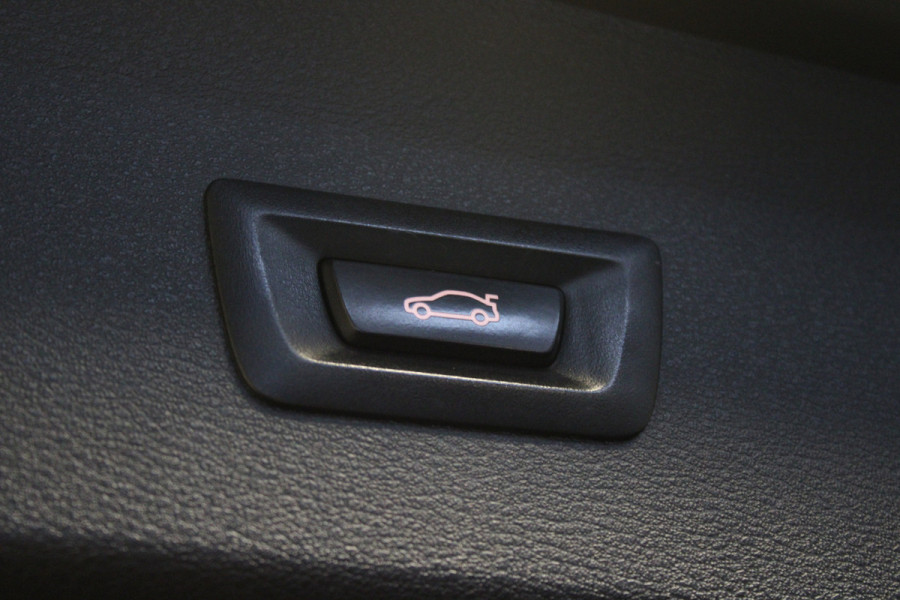 BMW X1 sDrive18i Executive |Navi|