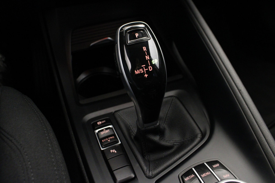 BMW X1 sDrive18i Executive |Navi|