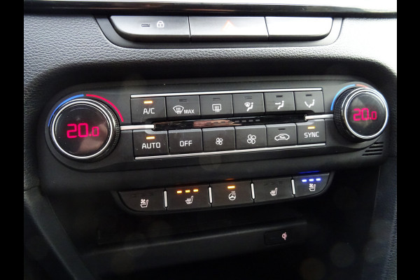 Kia Ceed Sportswagon 1.0 T-GDi MHEV ExecutiveLine * PANORAMADAK * LEER * CARPLAY !!