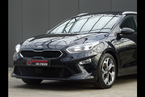 Kia Ceed Sportswagon 1.0 T-GDi MHEV ExecutiveLine * PANORAMADAK * LEER * CARPLAY !!