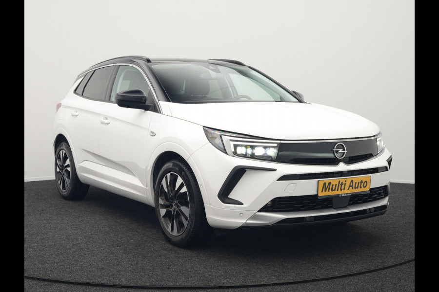 Opel Grandland Turbo NIEUW MODEL Elegance 131pk | Camera | Cruise Control | Lederen Sportstoelen Verwarmd | Park Assist | Apple Carplay | Verwarmd Stuur | Navigatie | Virtual | DAB |