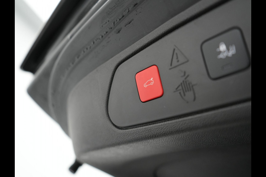 Opel Grandland Turbo NIEUW MODEL Elegance 131pk | Camera | Cruise Control | Lederen Sportstoelen Verwarmd | Park Assist | Apple Carplay | Verwarmd Stuur | Navigatie | Virtual | DAB |