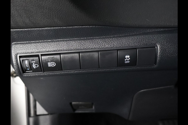Toyota Corolla Touring Sports 1.8 Hybrid First Edition Bi-Tone | Apple Carplay & AndroidAUTO | Navigatie | 1e eigenaar |