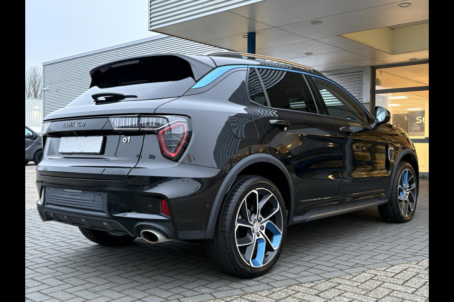 Lynk & Co 01 1.5 261 pk | PHEV | 360 Camera | Adaptieve Cruise | Elek. Achterklep | Panorama dak | Stoelverwarming | 1.800kg Trekgewicht