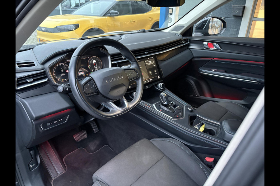 Lynk & Co 01 1.5 261 pk | PHEV | 360 Camera | Adaptieve Cruise | Elek. Achterklep | Panorama dak | Stoelverwarming | 1.800kg Trekgewicht