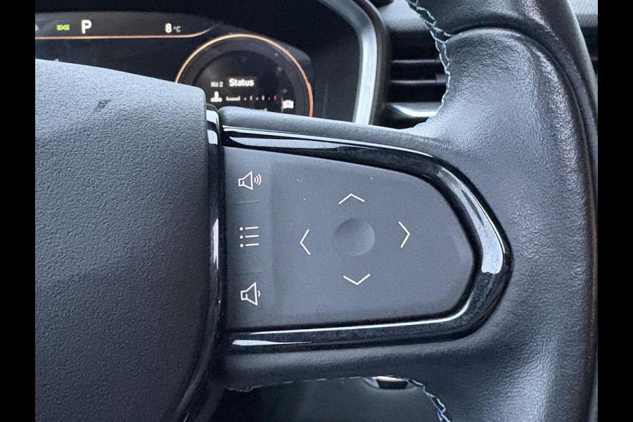 Lynk & Co 01 1.5 261 pk | PHEV | 360 Camera | Adaptieve Cruise | Elek. Achterklep | Panorama dak | Stoelverwarming | 1.800kg Trekgewicht