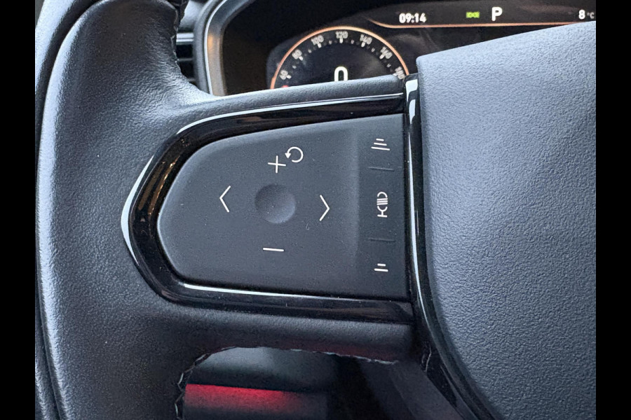 Lynk & Co 01 1.5 261 pk | PHEV | 360 Camera | Adaptieve Cruise | Elek. Achterklep | Panorama dak | Stoelverwarming | 1.800kg Trekgewicht