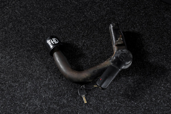 Hyundai Kona 1.6 GDI HEV Comfort - Automaat | Cruise | PDC | Camera | NAV + App. Connect | ECC | Afn. Trekhaak | DAB | LM 16" |