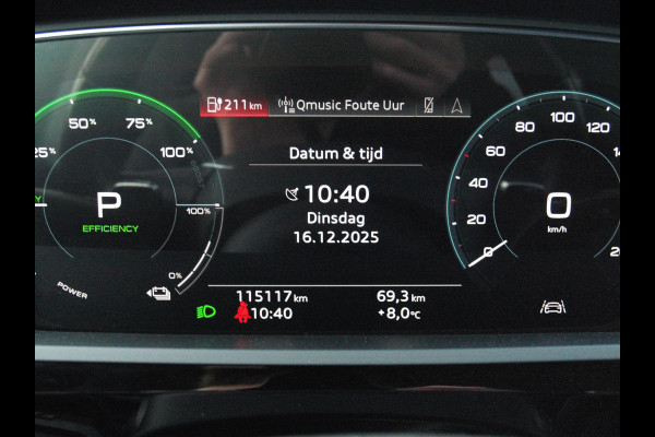 Audi e-tron 55 quattro edition 95 kWh | NL-Auto | Trekhaak | Parkeersensoren | DAB |