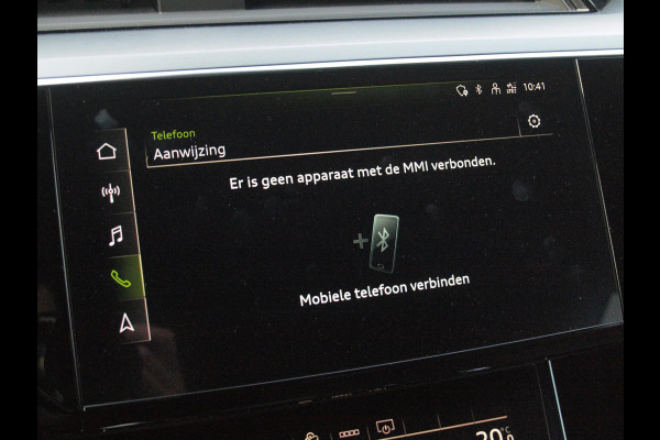 Audi e-tron 55 quattro edition 95 kWh | NL-Auto | Trekhaak | Parkeersensoren | DAB |