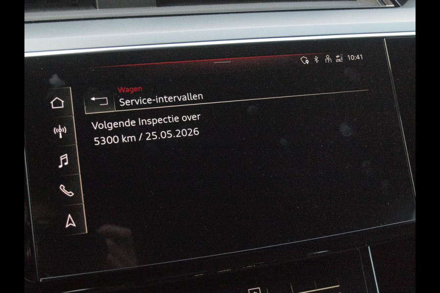 Audi e-tron 55 quattro edition 95 kWh | NL-Auto | Trekhaak | Parkeersensoren | DAB |