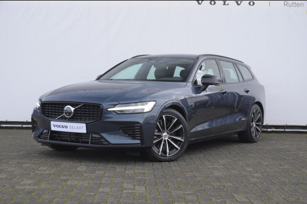 Volvo V60 T6 350PK Automaat AWD Plus Dark / Adaptive cruise control / Elektrische stoelen / Harman Kardon audio / Trekhaak / Pilot assist / BLIS / Stoel en stuur verwarming / Elektrische achterklep / Parkeersensoren met 360 camera / Google infotainment