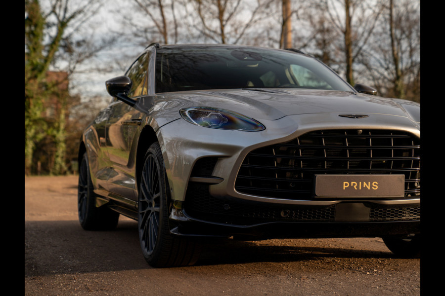 Aston Martin DBX 707 4.0 V8 | Facelift | Sports Plus Seats | Luchtvering | Stoelventilatie | Carbon! | Pano-dak