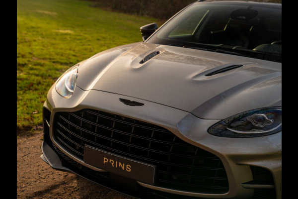 Aston Martin DBX 707 4.0 V8 | Facelift | Sports Plus Seats | Luchtvering | Stoelventilatie | Carbon! | Pano-dak