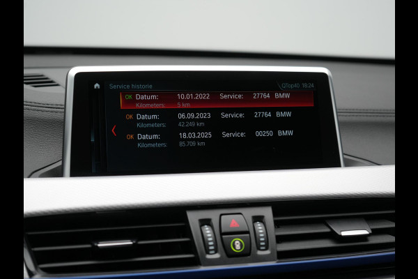 BMW X1 xDrive25e M Sport Plug In Hybrid 222pk Dealer O.H PHEV | Trekhaak Afneembaar | Cruise Control | Lederen Sportstoelen Verwarmd | Bluetooth | Sfeerverlichting | Sportstuur Leder | Navigatie | DAB | 18" LM |