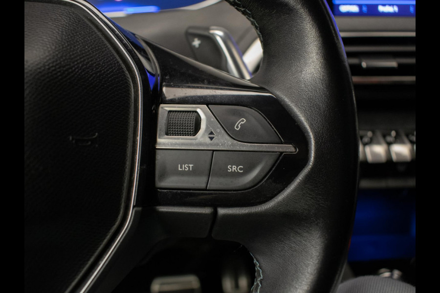 Peugeot 5008 1.2 PureTech Allure Sport (APPLE CARPLAY,NAVI,LED,CAMERA,360 VIEW,LEDER,GETINT,CRUISE,CLIMATE,SPORTSTOELEN,LM VELGEN)