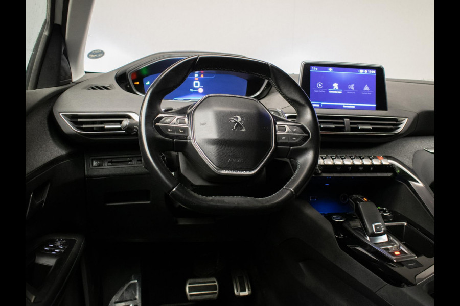 Peugeot 5008 1.2 PureTech Allure Sport (APPLE CARPLAY,NAVI,LED,CAMERA,360 VIEW,LEDER,GETINT,CRUISE,CLIMATE,SPORTSTOELEN,LM VELGEN)