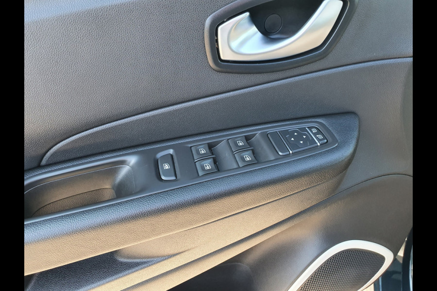 Renault Captur 1.5 dCi Automaat - 90 Pk -Euro 6 - Navi - Airco