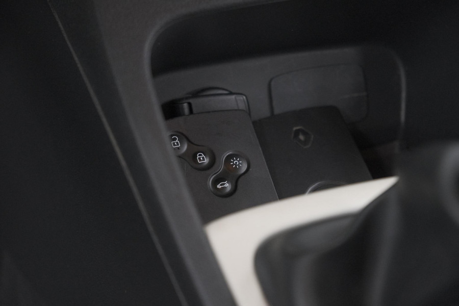 Renault Captur TCe 90 Limited | Parkeersensoren | Navigatie | Airco