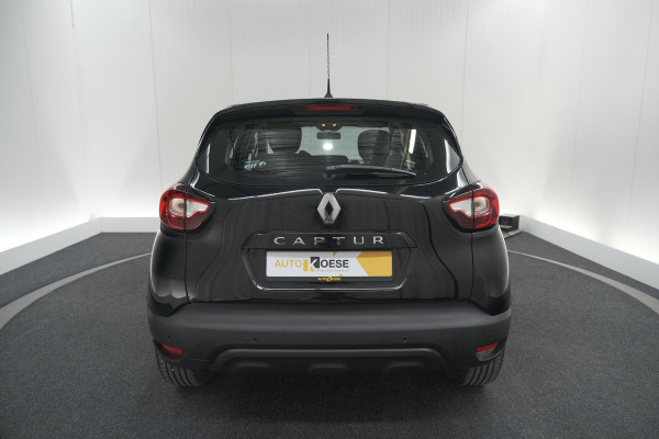 Renault Captur TCe 90 Limited | Parkeersensoren | Navigatie | Airco