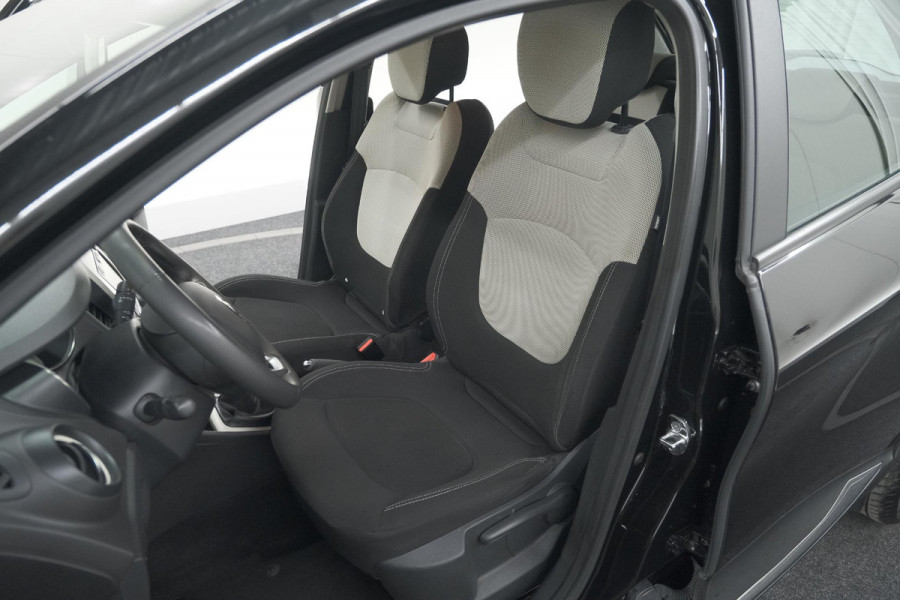Renault Captur TCe 90 Limited | Parkeersensoren | Navigatie | Airco