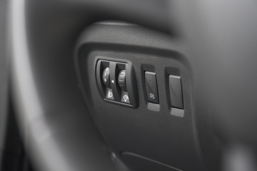 Renault Captur TCe 90 Limited | Parkeersensoren | Navigatie | Airco