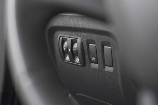 Renault Captur TCe 90 Limited | Parkeersensoren | Navigatie | Airco