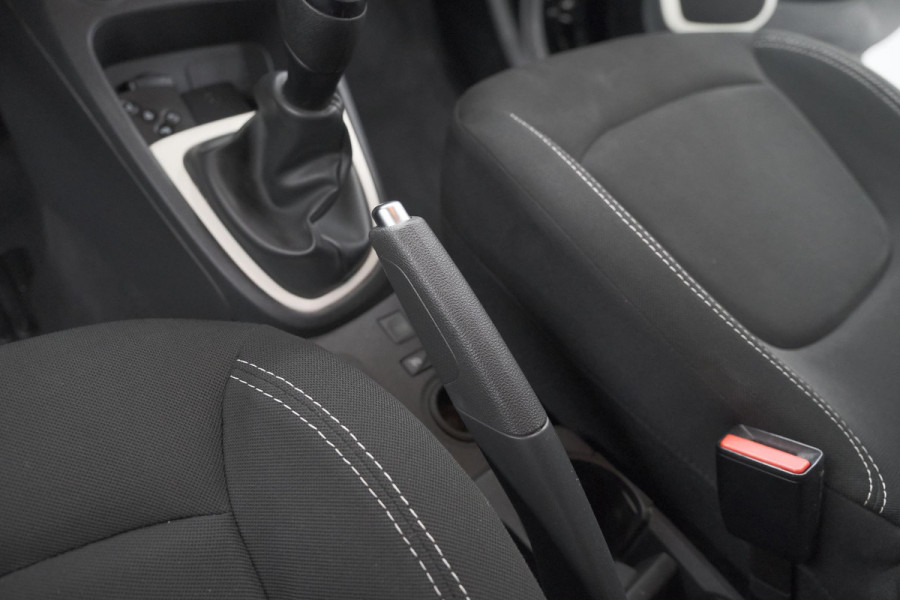 Renault Captur TCe 90 Limited | Parkeersensoren | Navigatie | Airco