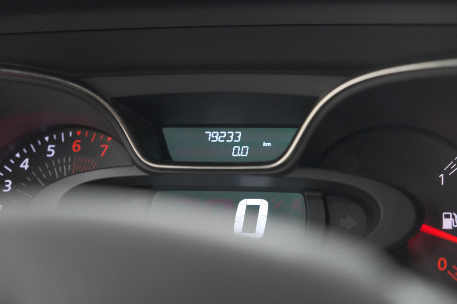 Renault Captur TCe 90 Limited | Parkeersensoren | Navigatie | Airco