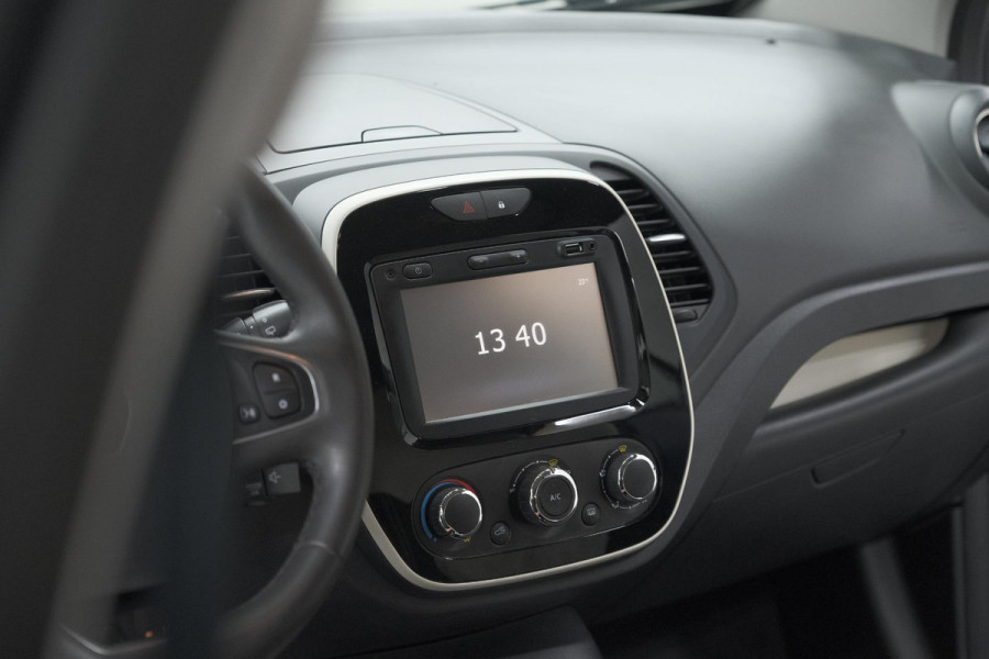Renault Captur TCe 90 Limited | Parkeersensoren | Navigatie | Airco