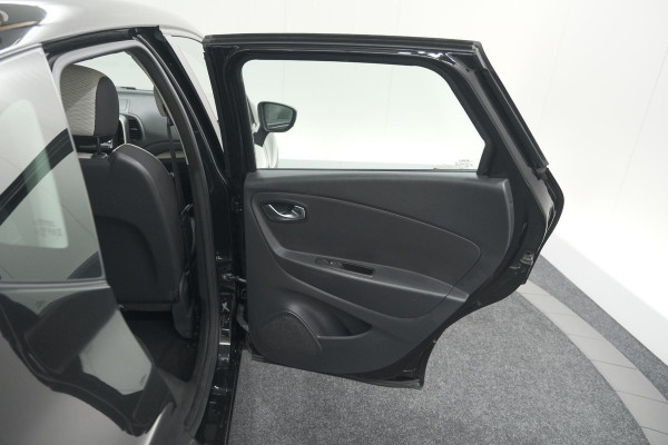 Renault Captur TCe 90 Limited | Parkeersensoren | Navigatie | Airco