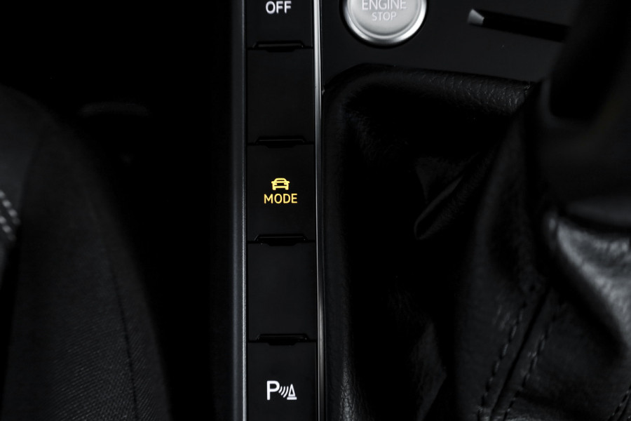 Volkswagen Taigo 1.0 TSI R-Line 116 PK - Automaat | Dig. Cockpit | Adapt. Cruise | Stoelverw. | PDC | Camera | App. Connect | ECC | DAB | LM 18" | 9195