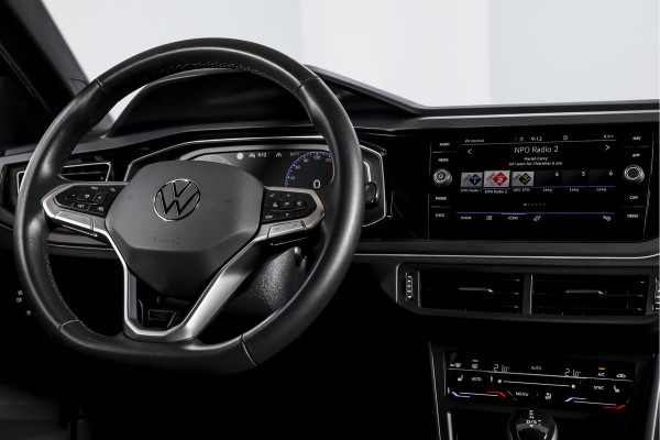 Volkswagen Taigo 1.0 TSI R-Line 116 PK - Automaat | Dig. Cockpit | Adapt. Cruise | Stoelverw. | PDC | Camera | App. Connect | ECC | DAB | LM 18" | 9195