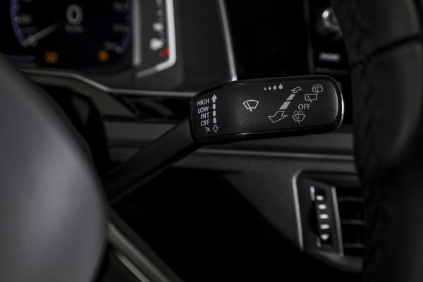 Volkswagen Taigo 1.0 TSI R-Line 116 PK - Automaat | Dig. Cockpit | Adapt. Cruise | Stoelverw. | PDC | Camera | App. Connect | ECC | DAB | LM 18" | 9195