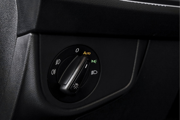 Volkswagen Taigo 1.0 TSI R-Line 116 PK - Automaat | Dig. Cockpit | Adapt. Cruise | Stoelverw. | PDC | Camera | App. Connect | ECC | DAB | LM 18" | 9195