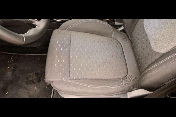 Ford Puma 1.0 EcoBoost Hybrid Titanium 125pk | SYNC 4 Navigatie | Winterpack | Reserve Wiel | Achteruitrijcamera