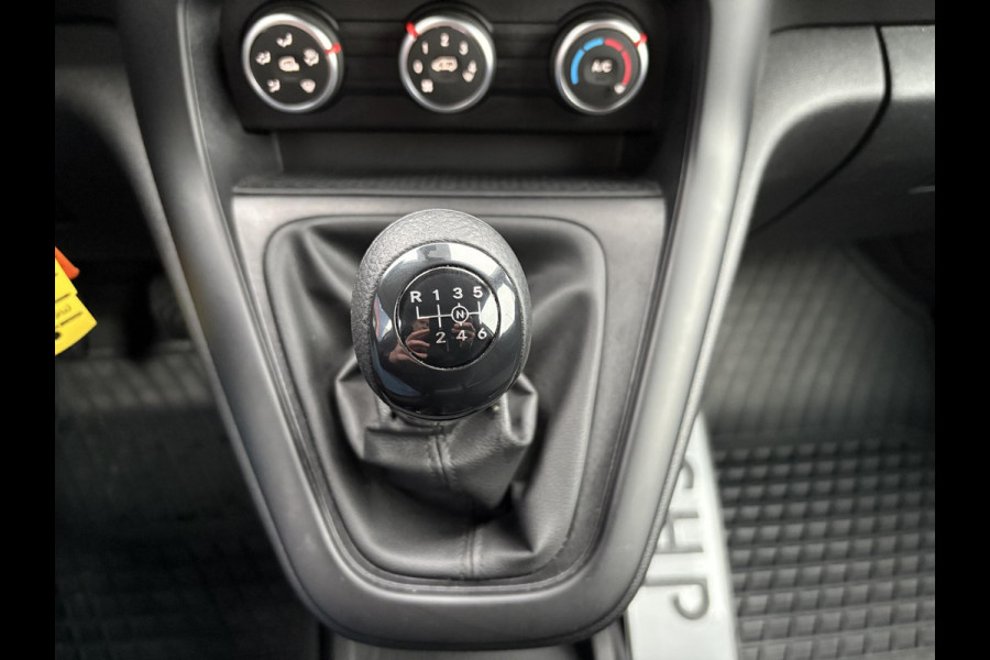 Mercedes-Benz Citan 110 CDI L2 Pro | Trekhaak | Schuifdeur | Verwarmde buitenspiegels | Zeer Netjes |