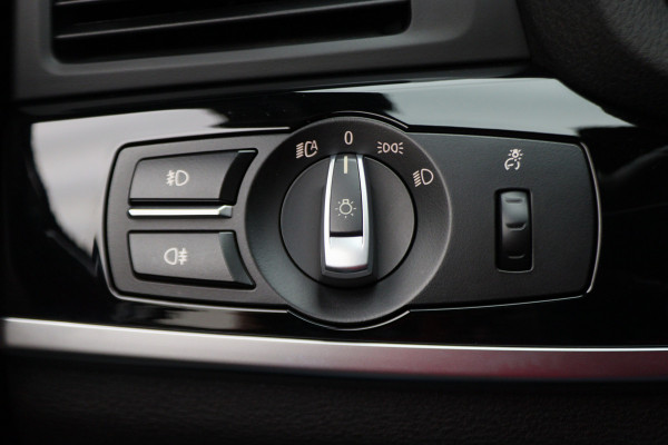 BMW X4 xDrive20i Centennial High Executive Leer, Camera, Cruise, Navigatie, Bluetooth, Elektrische Trekhaak, 21''