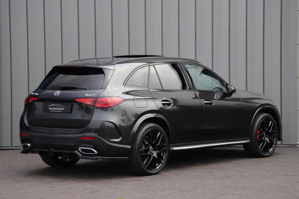 Mercedes-Benz GLC 300e AMG 4-Matic | 313PK | Achterasbesturing | Luchtvering | Head-up | Pano | Keyles-go | Sfeerverlichting | Distronic | Burmest