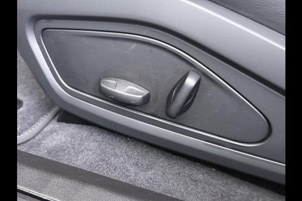 Porsche Taycan Performance 84 kWh | ADAPT. CRUISE | DODE HOEK HERKENNING | SPORTCHRONO | HEAD UP | WARMTEPOMP | DIRECT LEVERBAAR NET PORSCHE ONDERHOUD GEHAD |